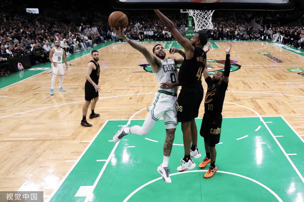 以客场胜利 以客场胜利