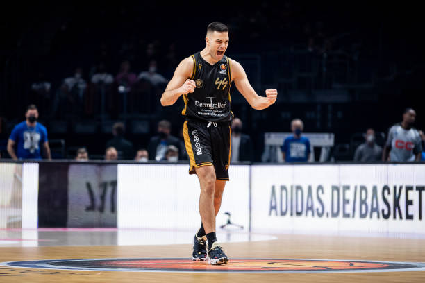 塞罗那在国 塞罗那在国