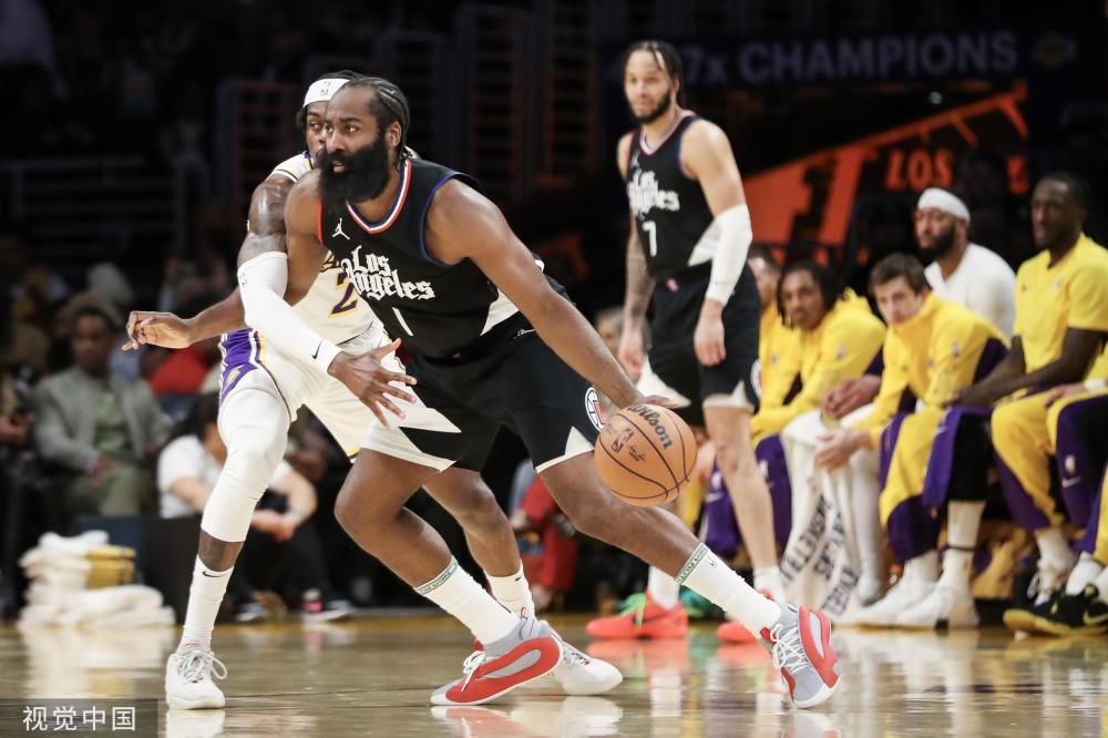 或者对球场 或者对球场