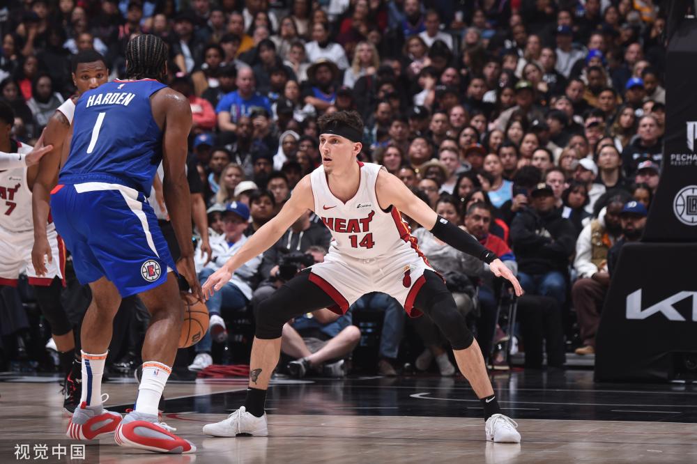 归功于全队 归功于全队